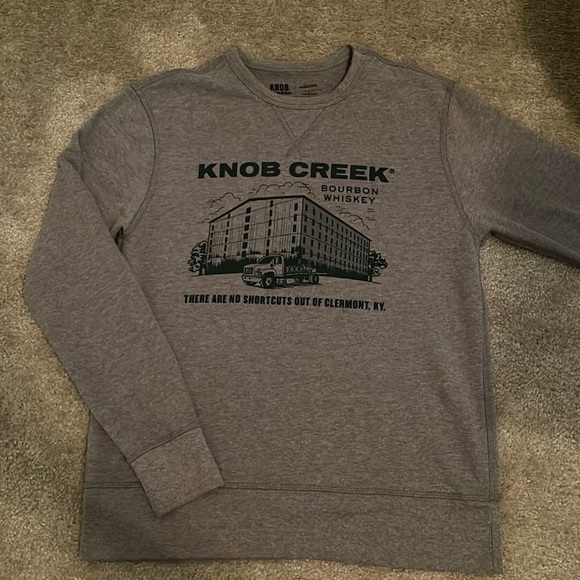 Knob Creek Tops - Knob Creek Bourbon Whiskey Pullover - Size M